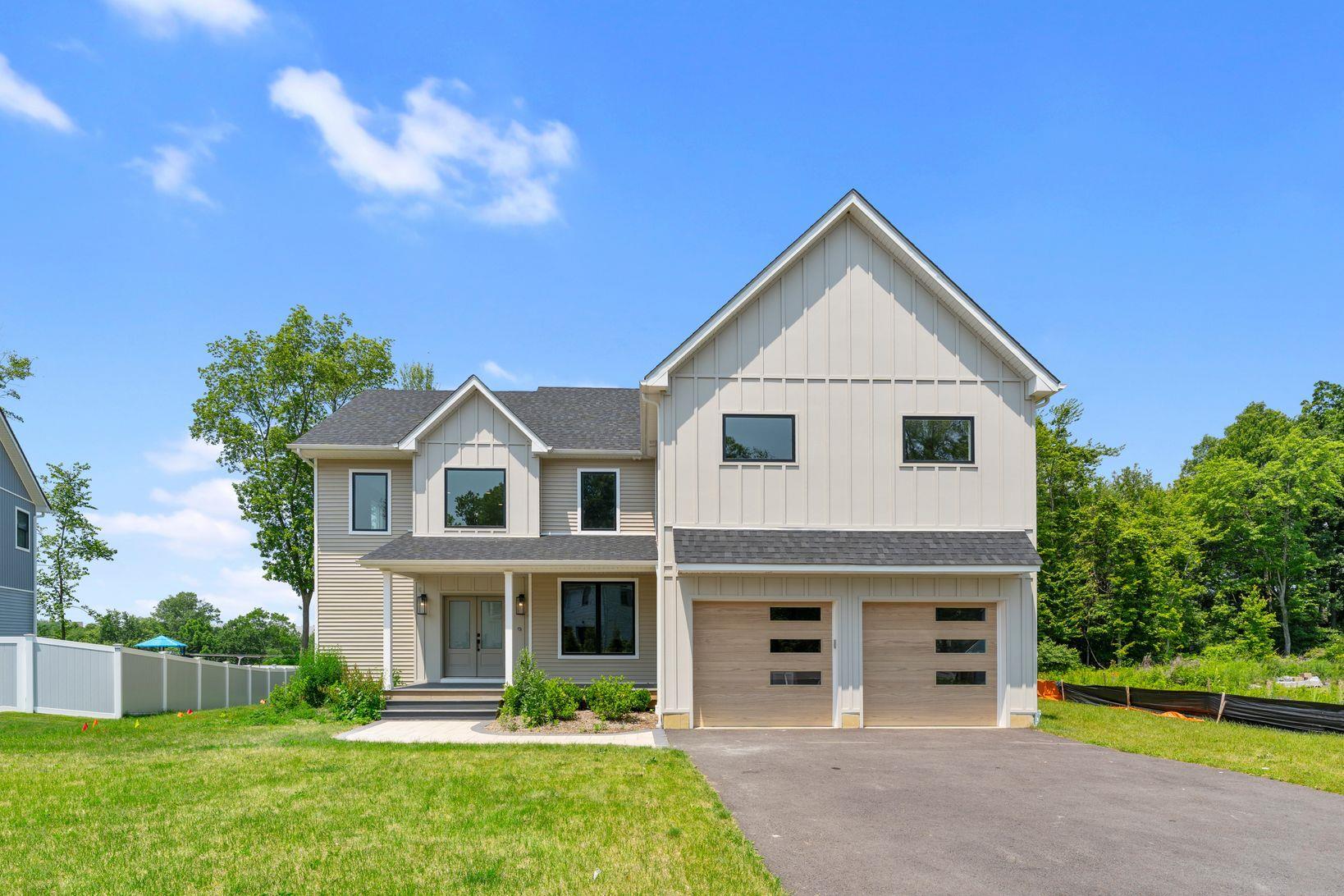 Property Photo: 47 Wildwood Drive NY 12575