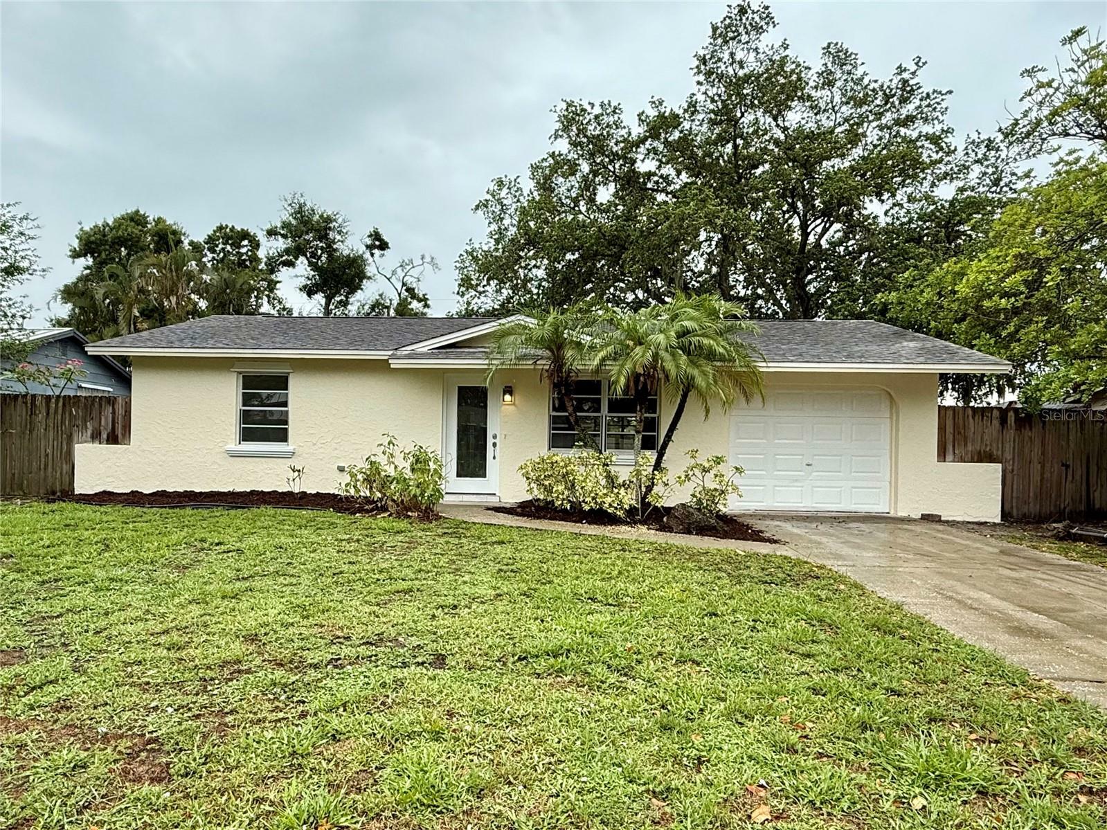 4110 Longhorn Drive  Sarasota FL 34233 photo