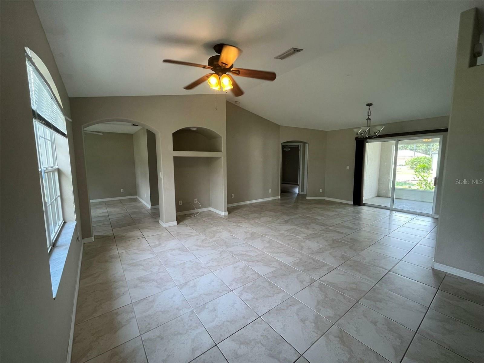 Property Photo: 3605 Caballero Avenue FL 34286