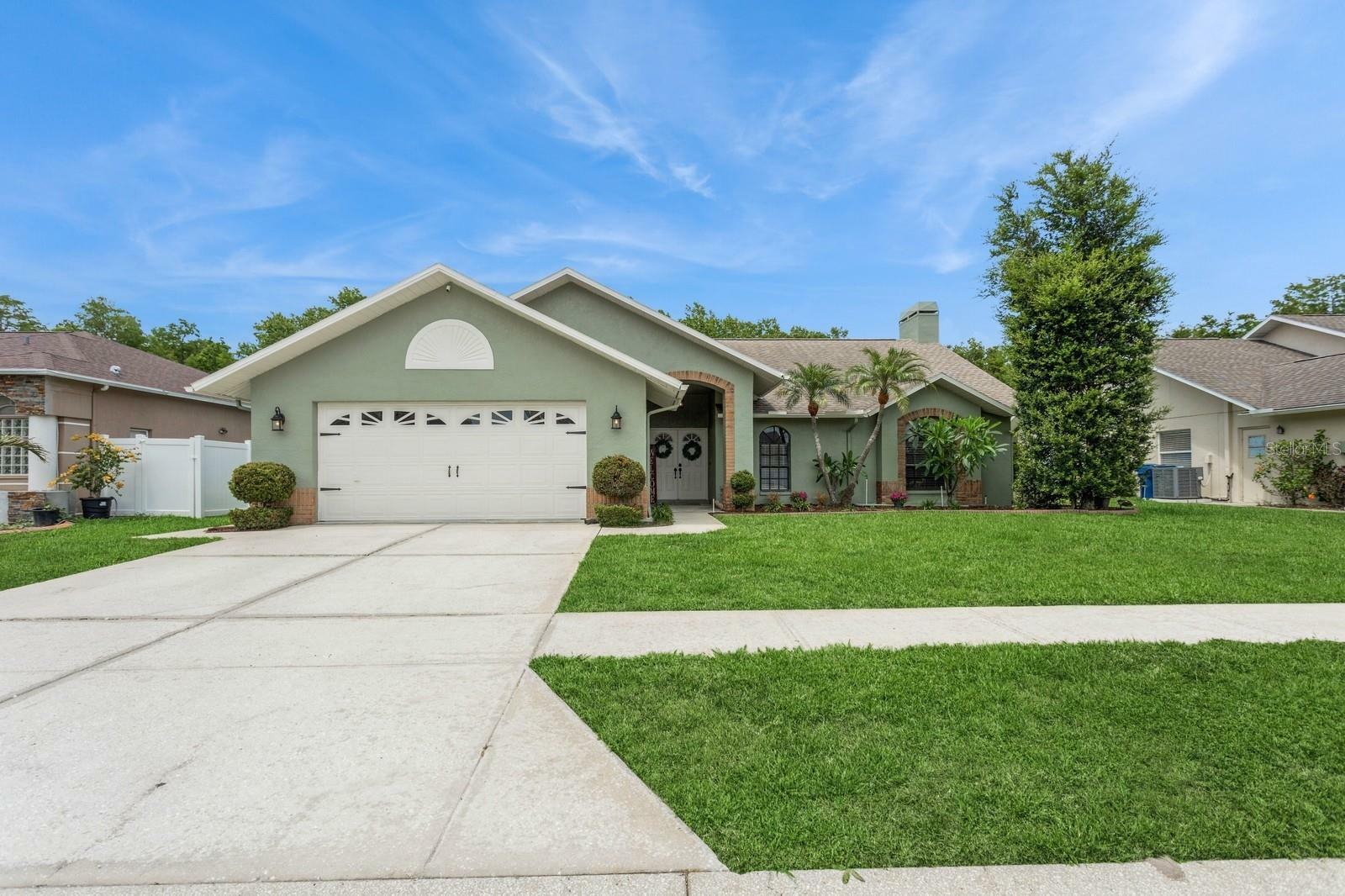 Property Photo: 8549 Pinafore Drive FL 34653