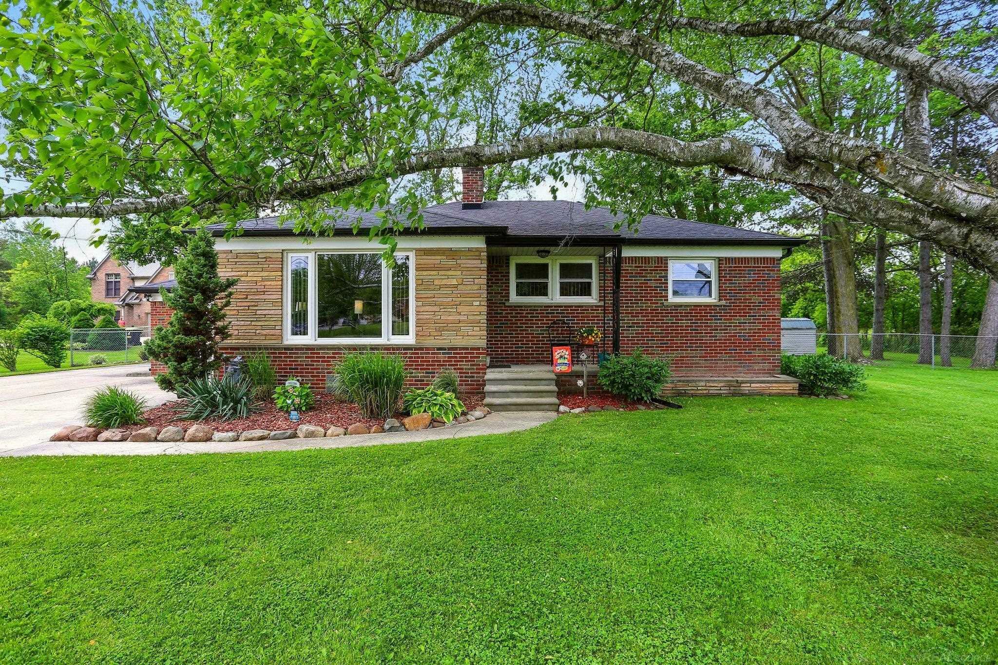 14810 28 Mile Road  Washington MI 48094 photo
