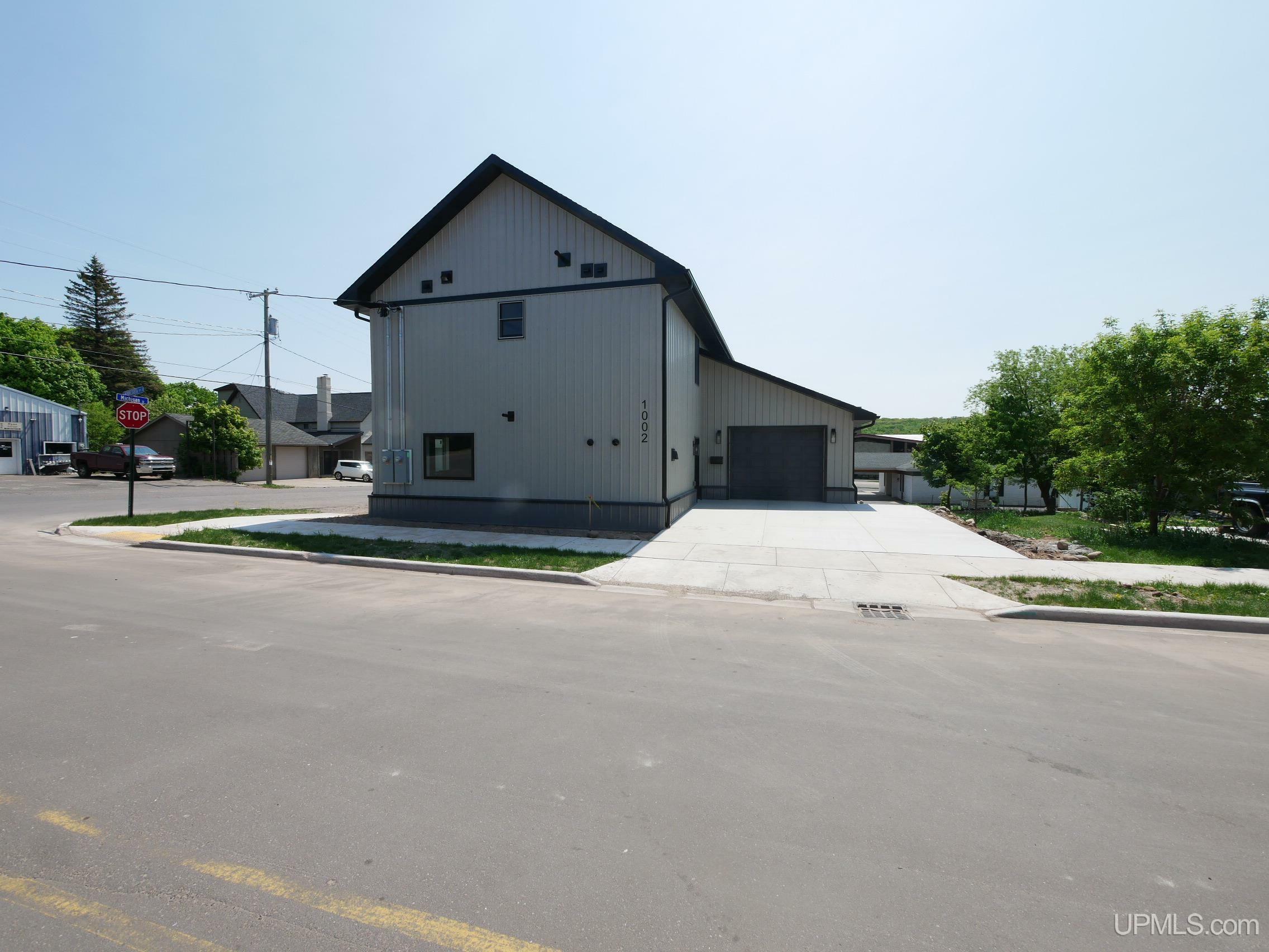 Property Photo:  1002 Minnesota Street  MI 49930 