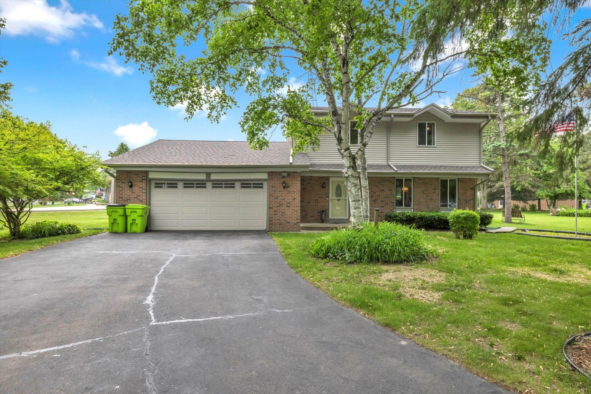 Property Photo:  36741 Beaver Ct  WI 53066 