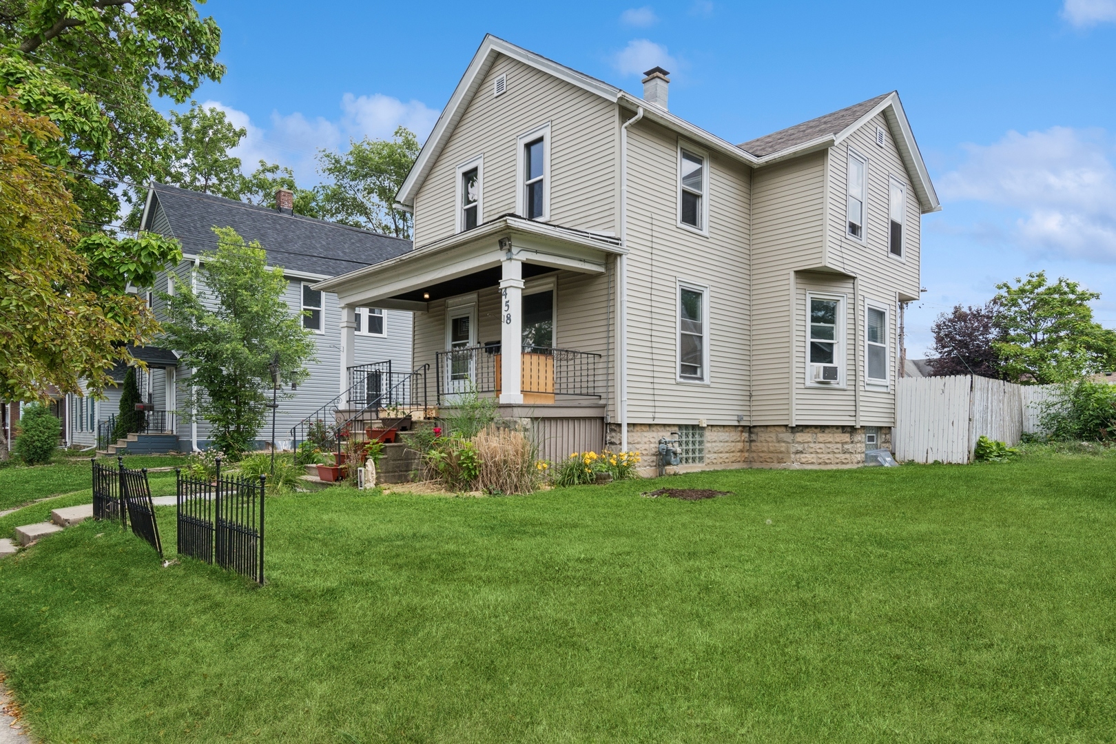 Property Photo: 458 Douglas Street IL 60435