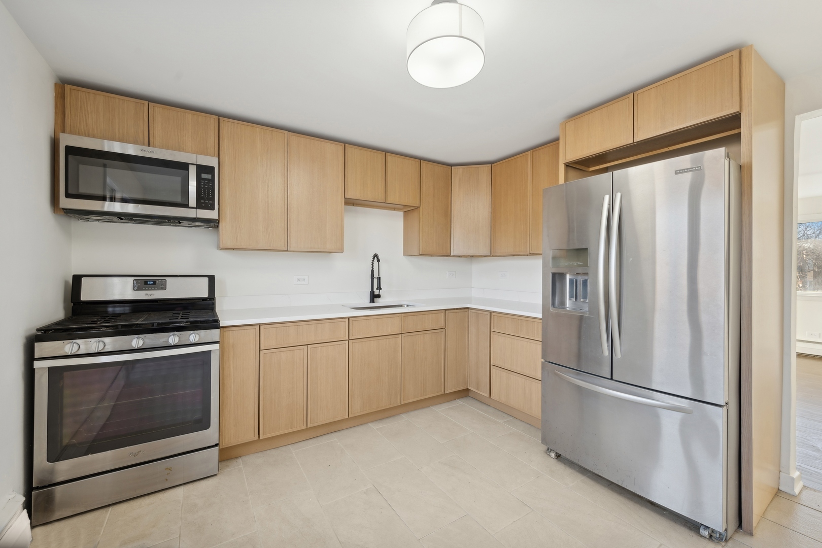 Property Photo: 2 Le Moyne Parkway 3N IL 60302