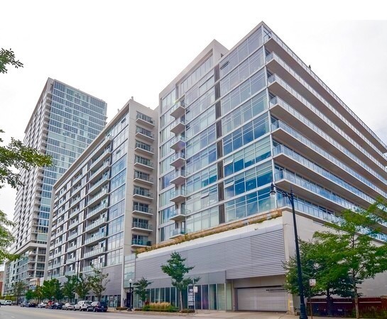 Property Photo: 1620 S Michigan Avenue 808 IL 60616