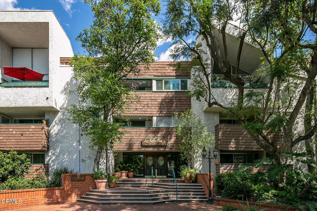 Property Photo: 360 S Euclid Avenue 333 CA 91101
