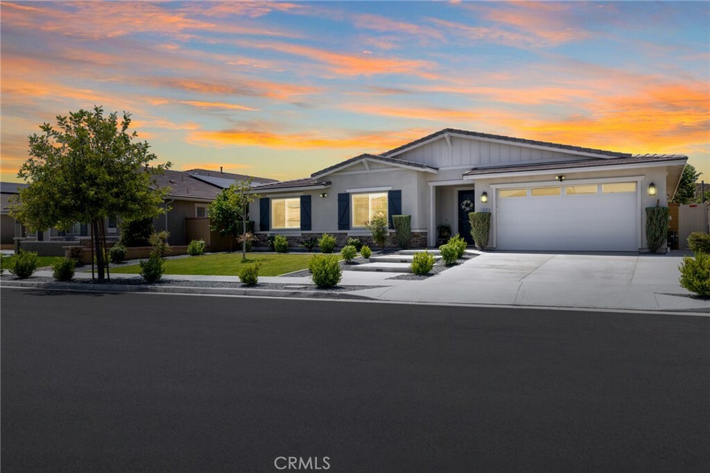 Property Photo:  24393 Stargazer Way  CA 92584 