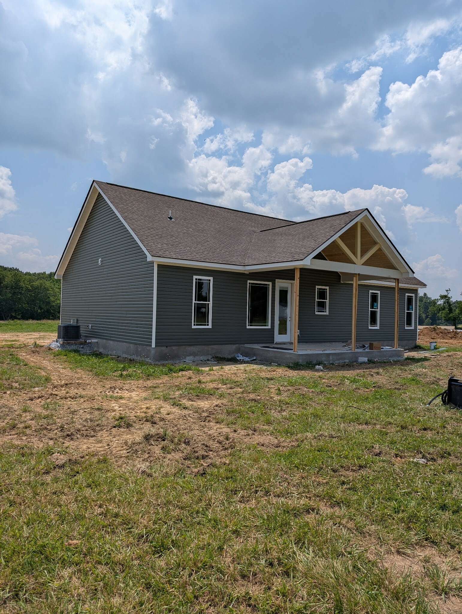 Property Photo: 1073 Arch Cope Rd TN 37357