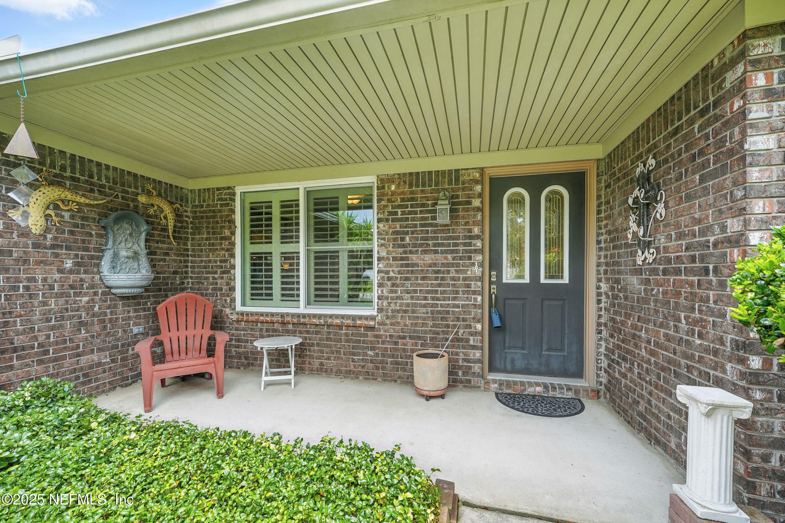 Property Photo: 11019 Crumpet Court FL 32257