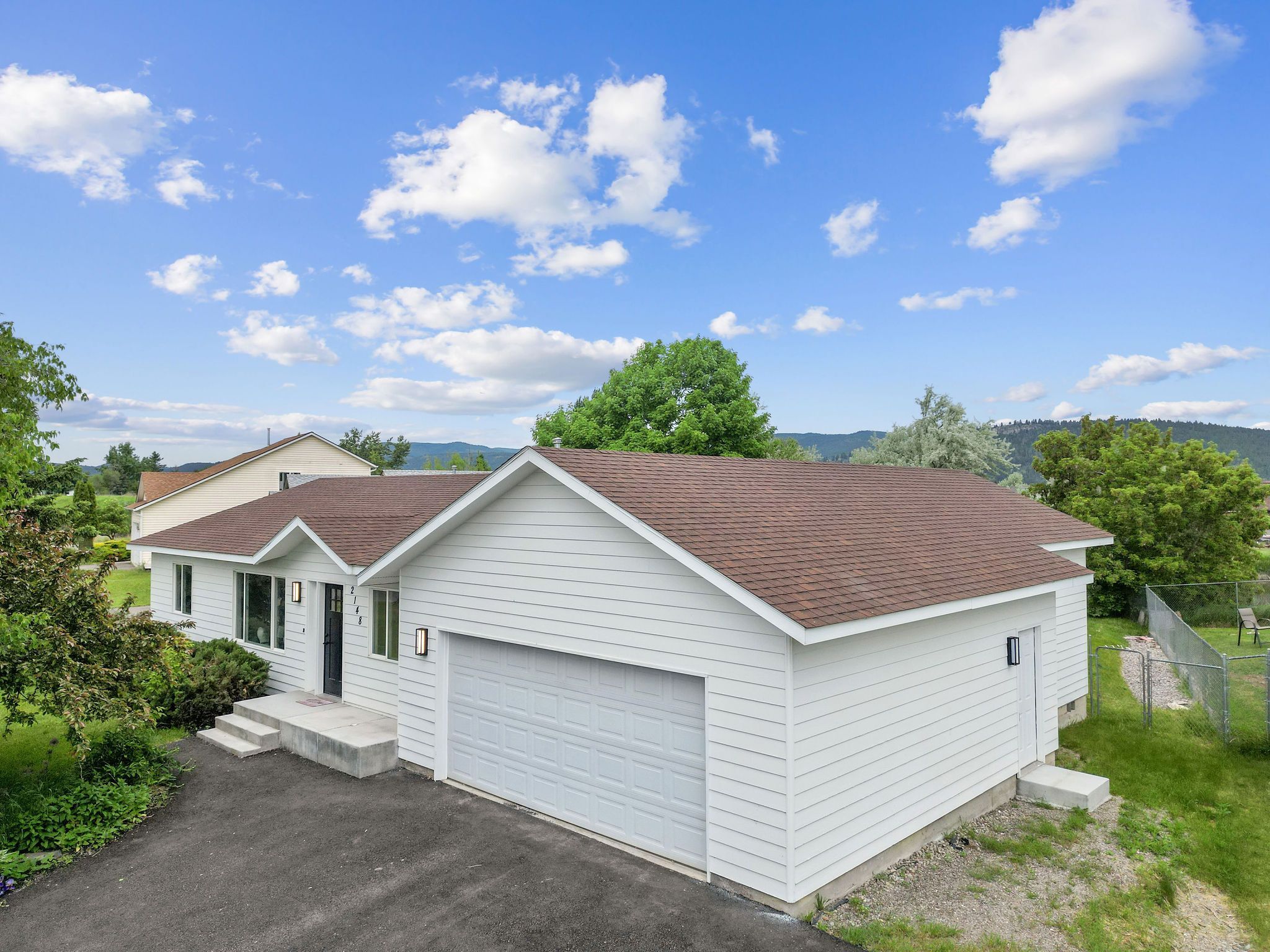 Property Photo: 2148 S Woodland Drive MT 59901