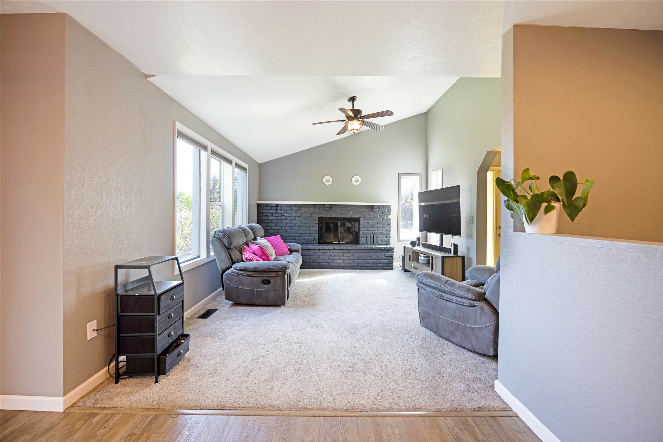 Property Photo: 6109 Mainview Drive MT 59803