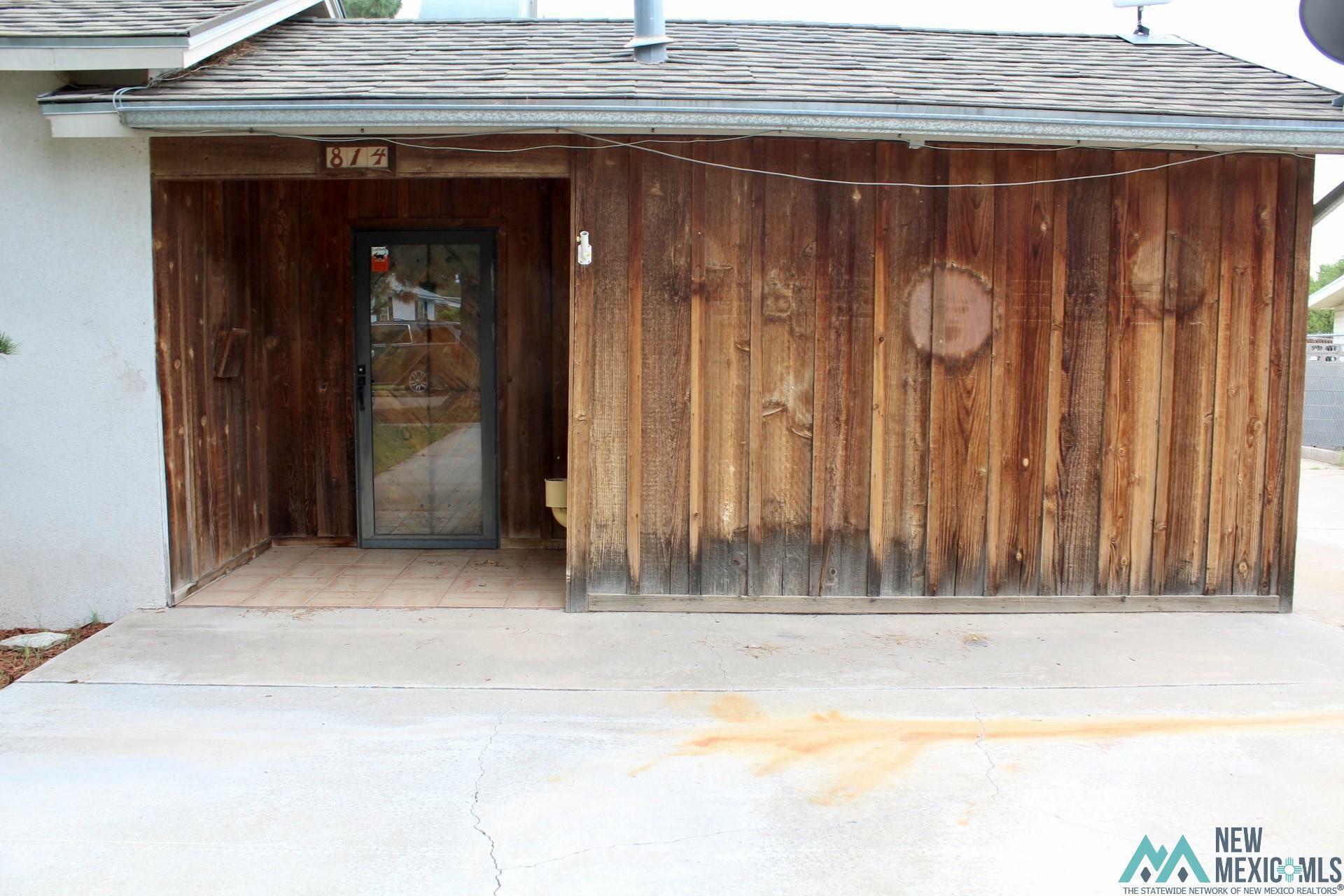 Property Photo: 814 N Edward Street NM 88220