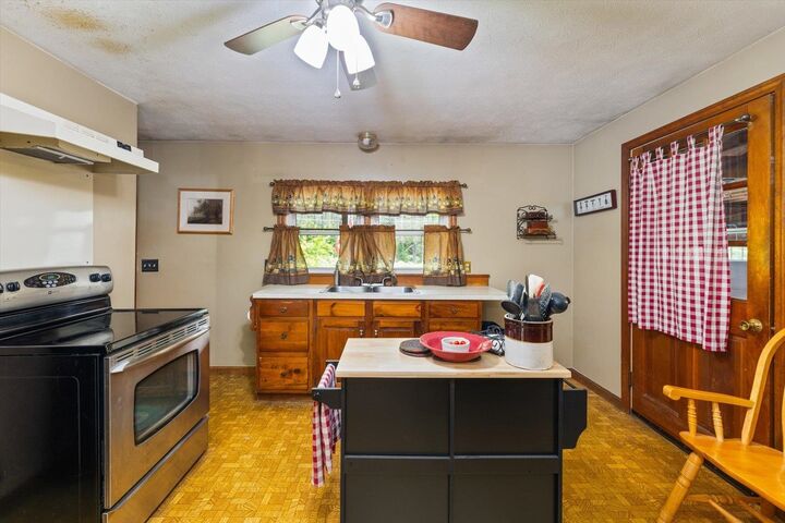 Property Photo: 780 Greenfield Road NH 03458