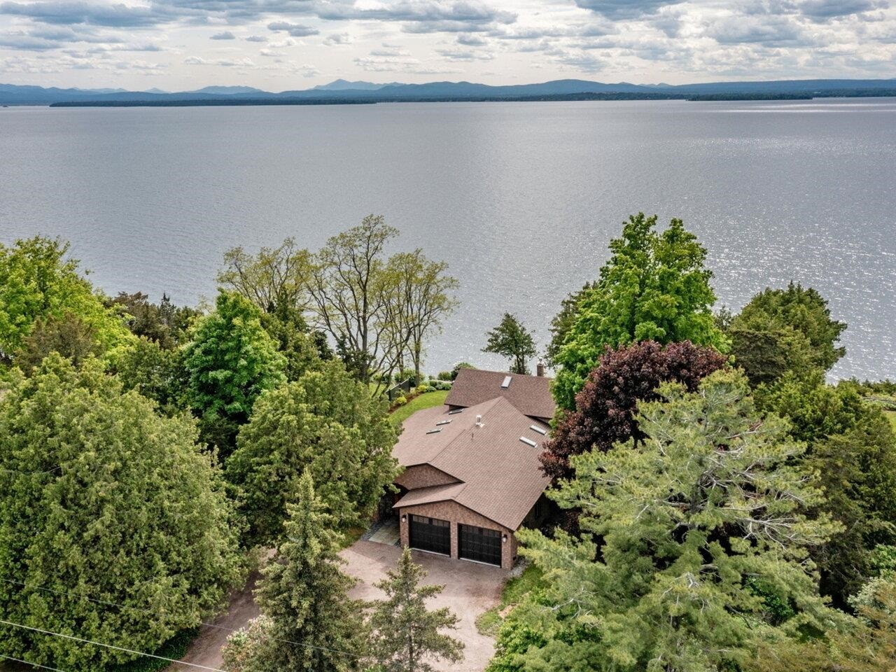 559 West Shore Road  South Hero VT 05486 photo