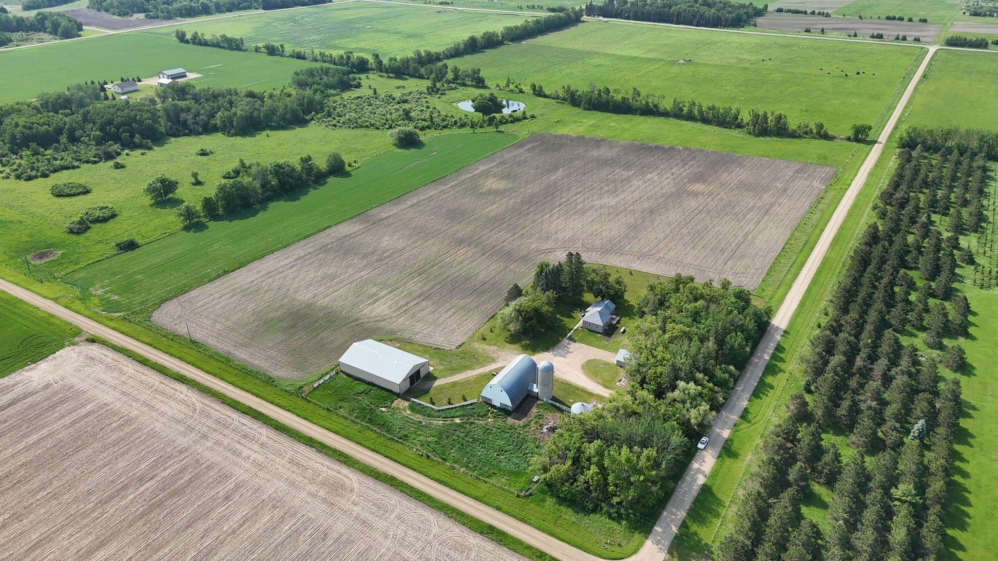 Property Photo:  37454 605th Avenue  MN 56518 