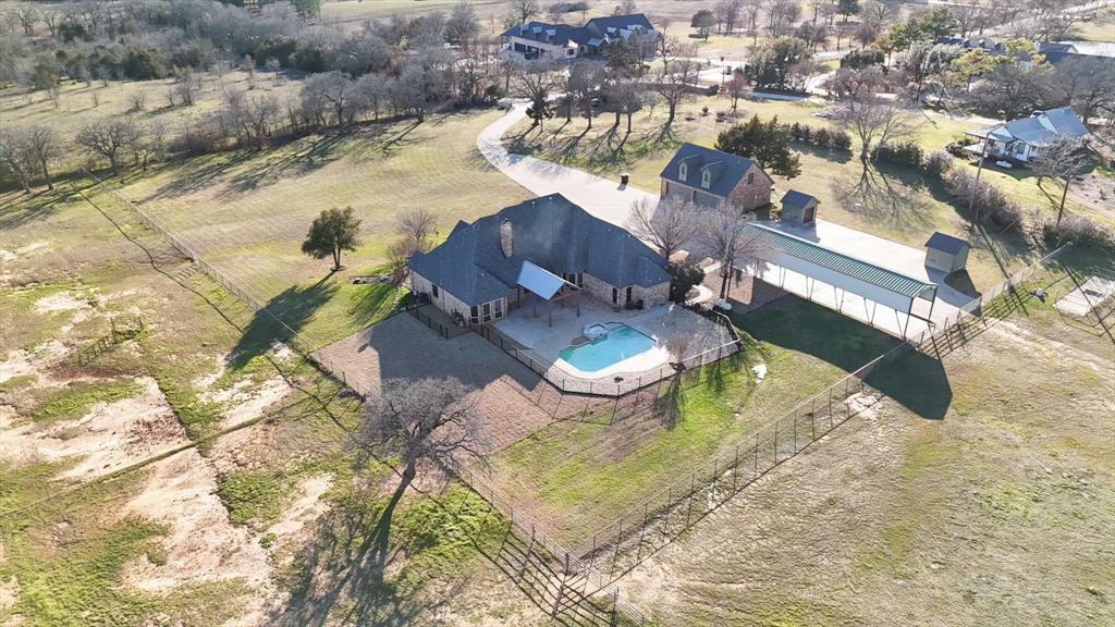 Property Photo: 12886 Saint John Road TX 76258