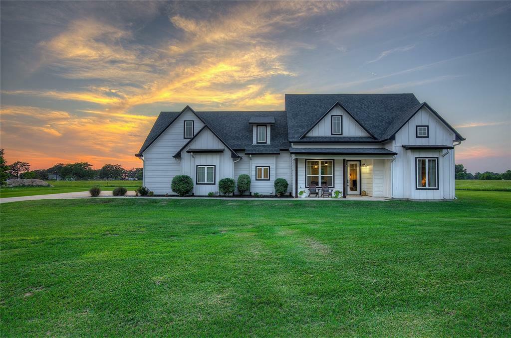 Property Photo: 313 Rs County Road 3430 TX 75440