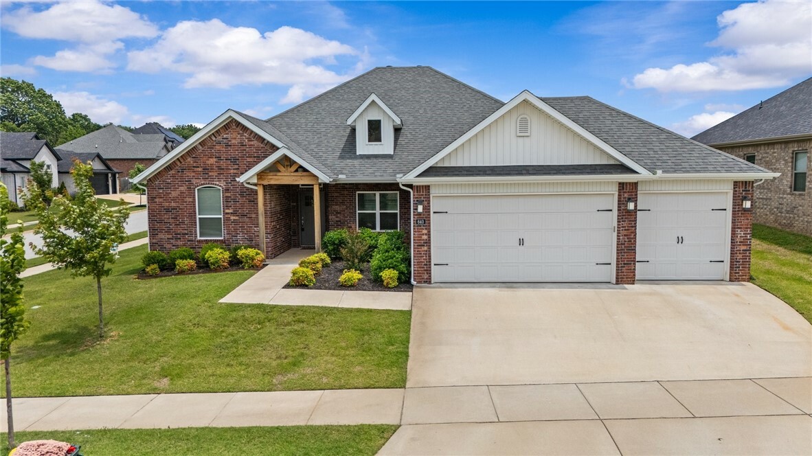 Property Photo: 640 N Sabine Pass Road AR 72704