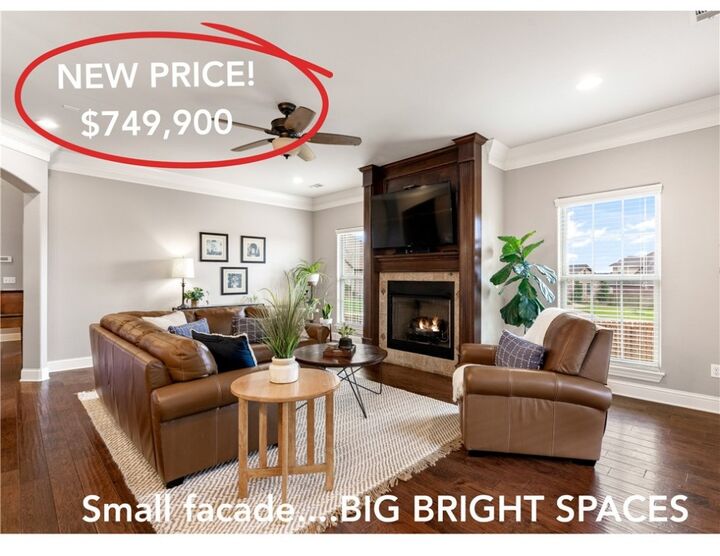 2314 S Mont Blanc Avenue  Rogers AR 72758 photo