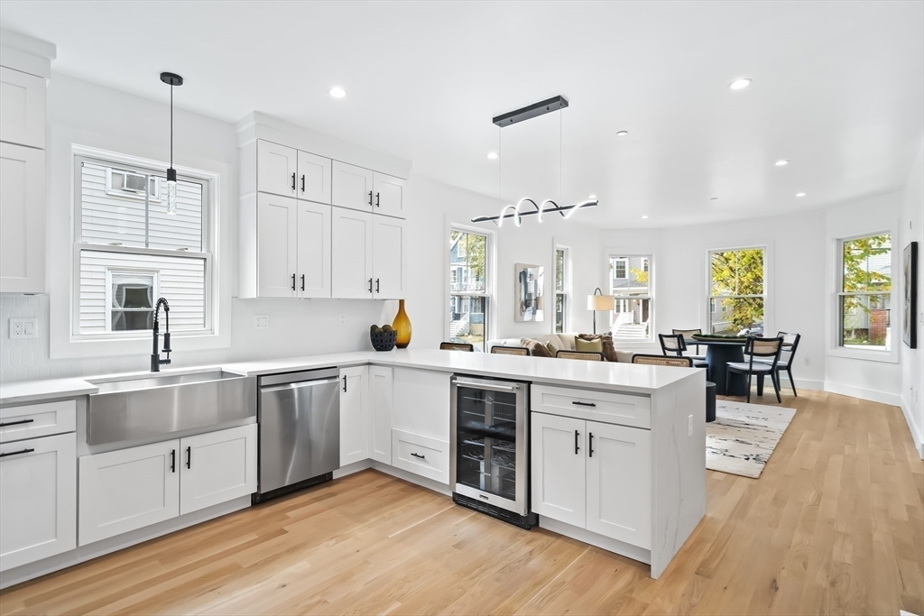 Property Photo: 69 Marlboro St 1 MA 02478