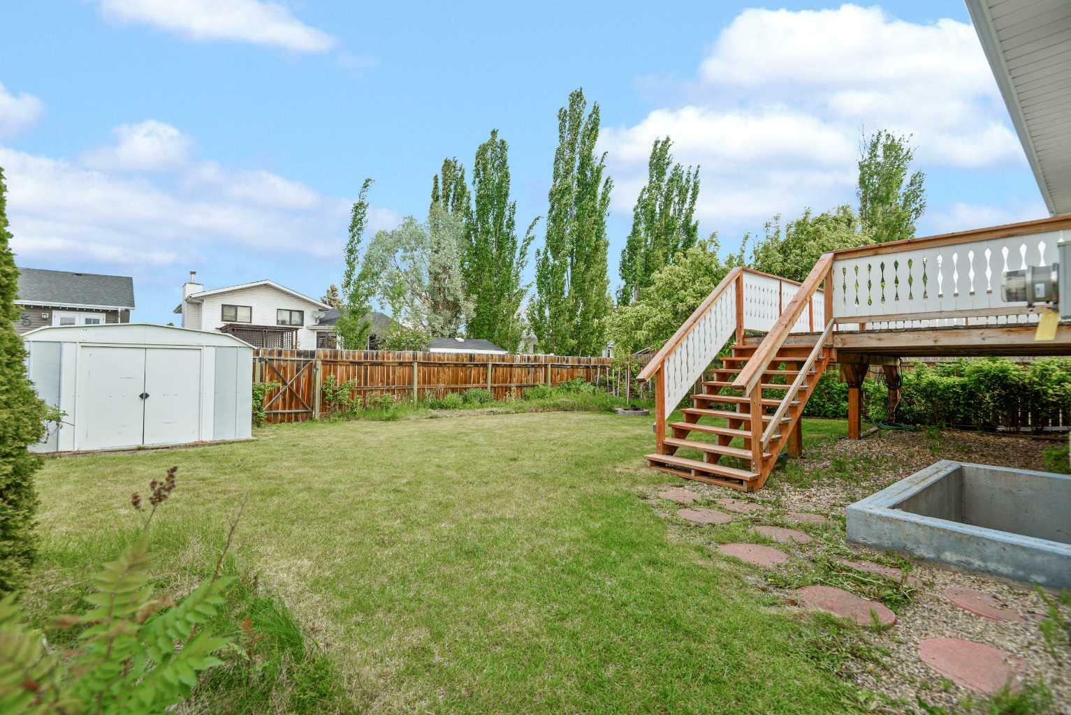 Property Photo: 86 Kennings Crescent AB T4P 3M9