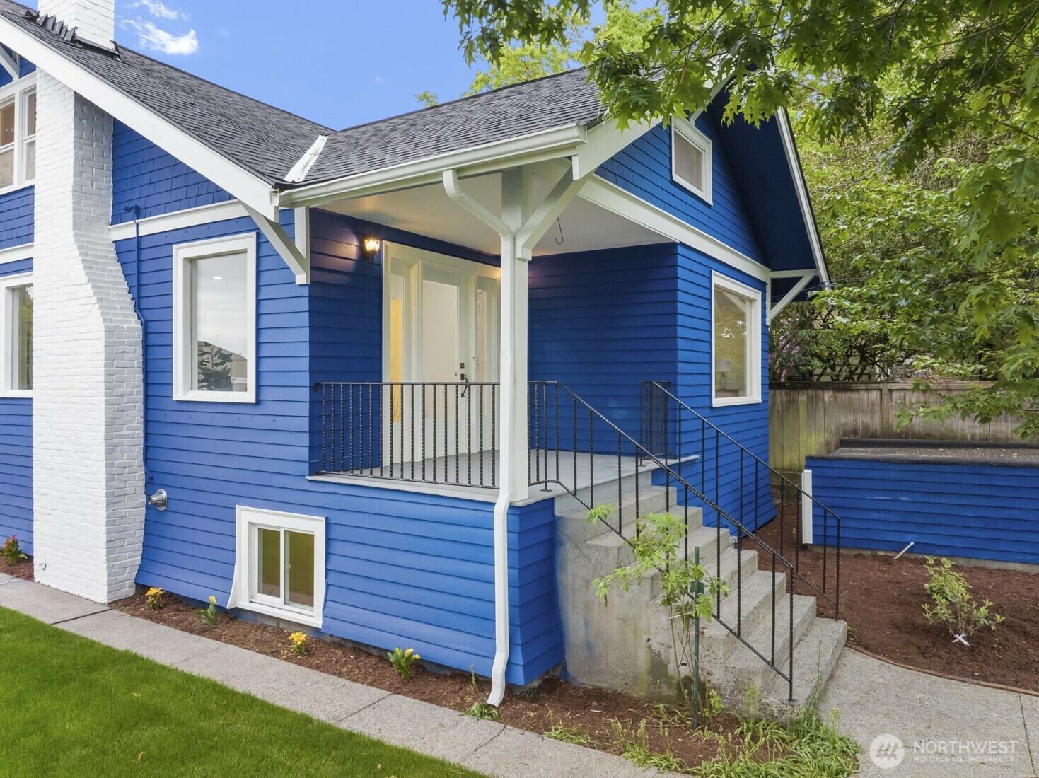 907 N 80th Street  Seattle WA 98103 photo