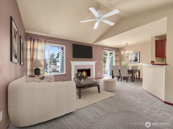 Property Photo: 11527 Highway 99 E305 WA 98204