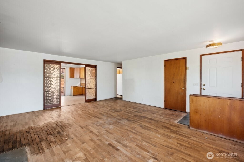 Property Photo: 5106 S Graham Street WA 98118