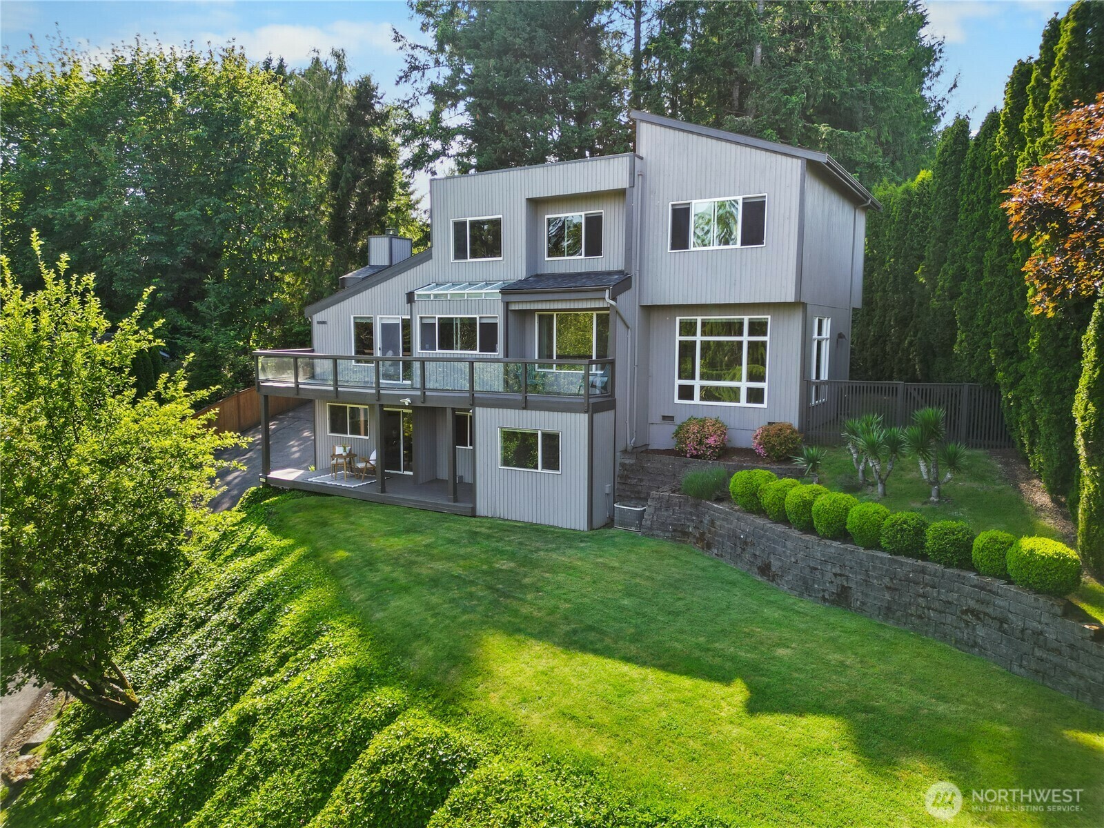 Property Photo: 6021 158th Place NE WA 98052