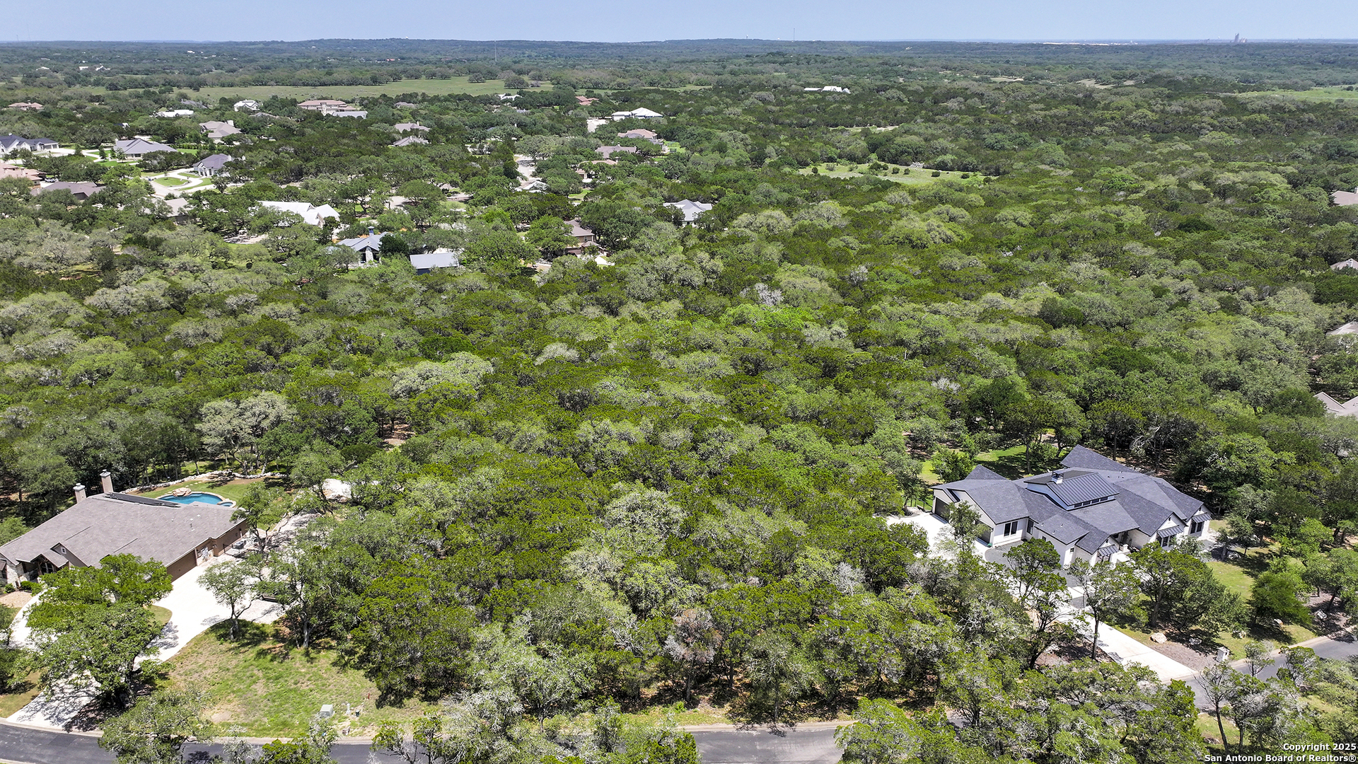 Property Photo: 26902 Rockwall Pkwy TX 78132