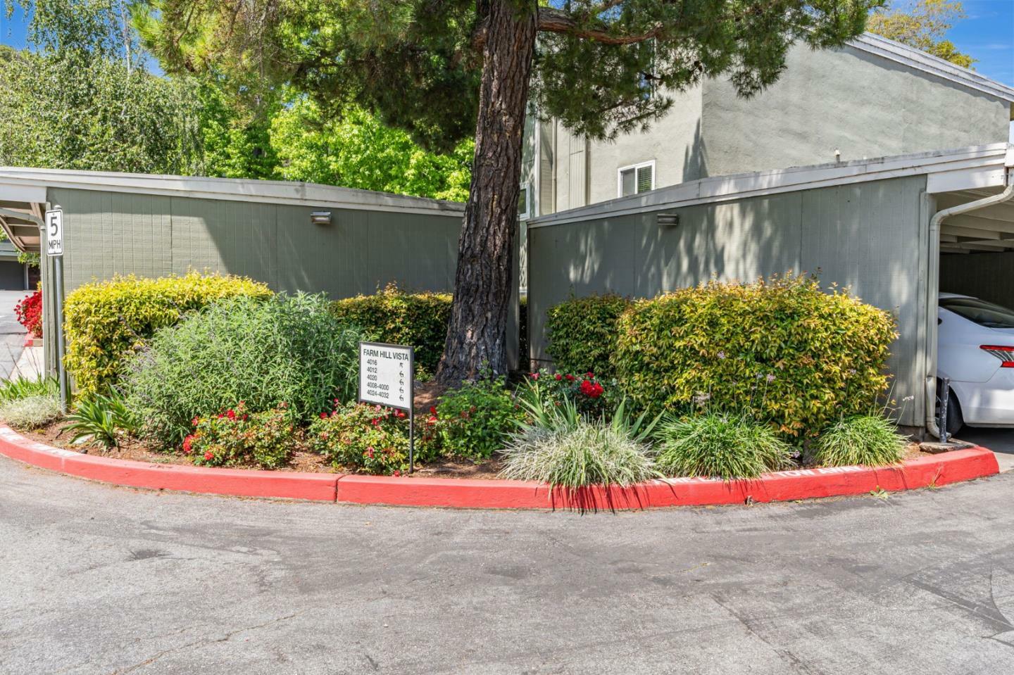 Property Photo:  4016 Farm Hill Boulevard 207  CA 94061 