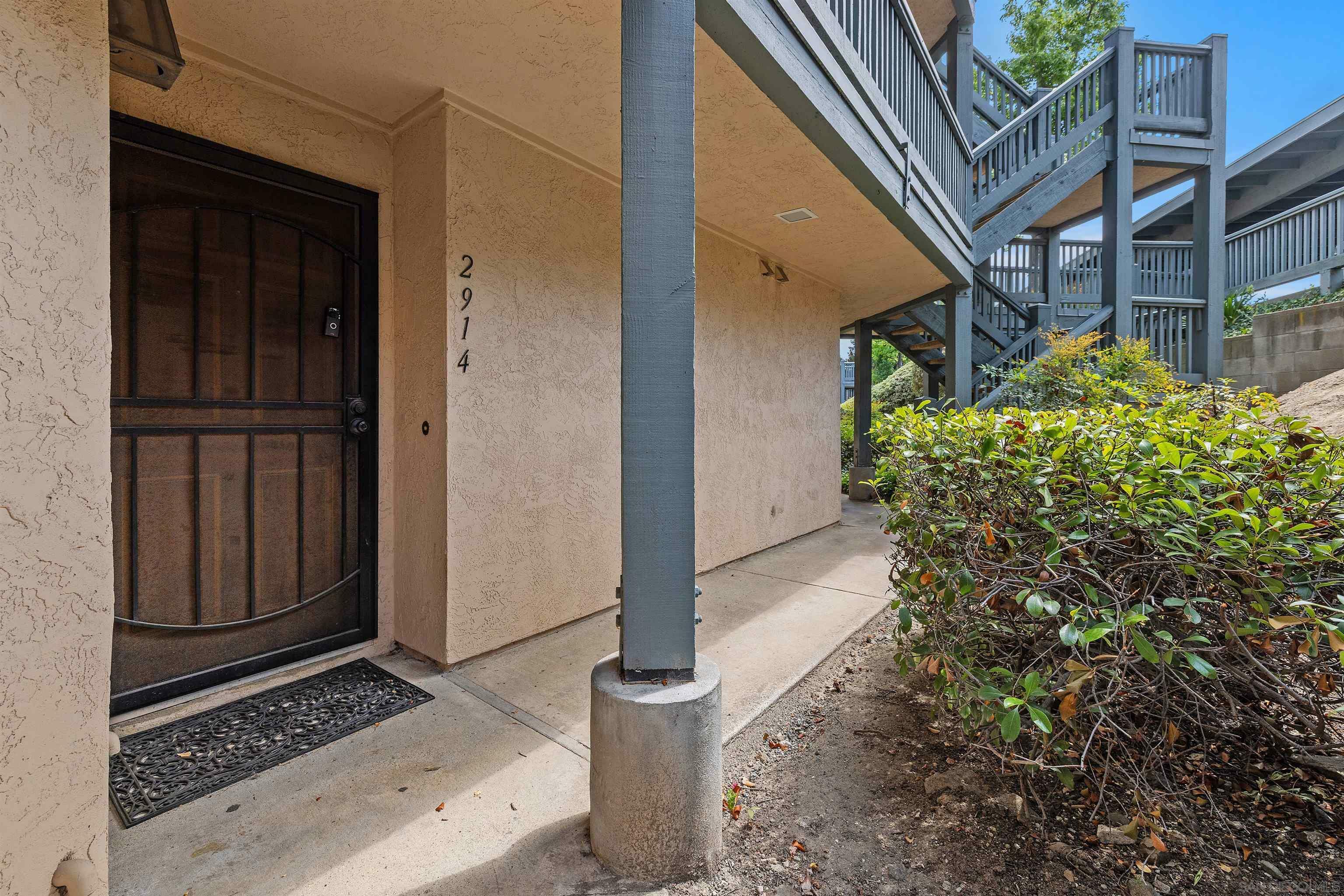 Property Photo: 2914 Elm Tree Ct CA 91978