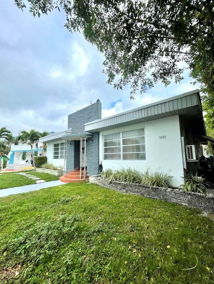 Property Photo: 2003 Marseille Dr A FL 33141