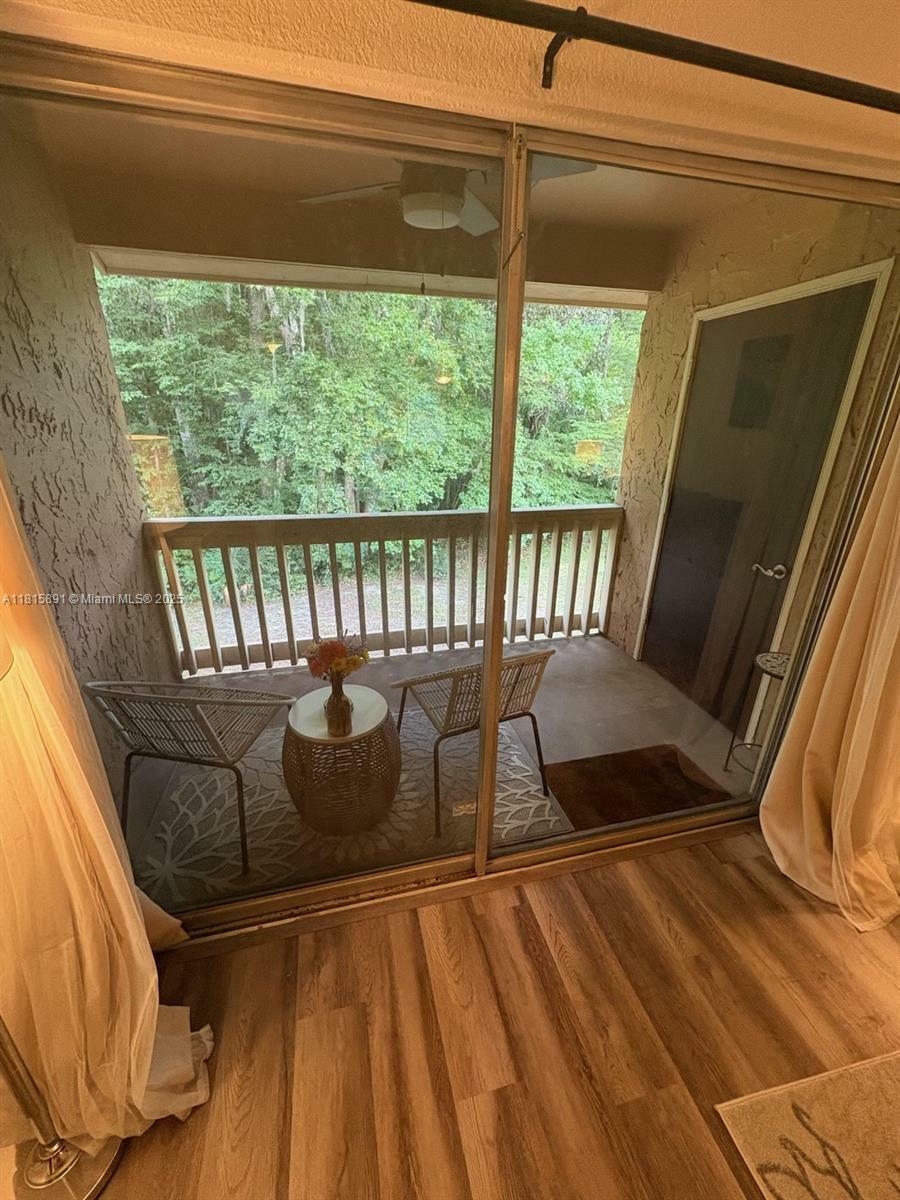Property Photo: 1810 NW 23rd Blvd 103 FL 32605