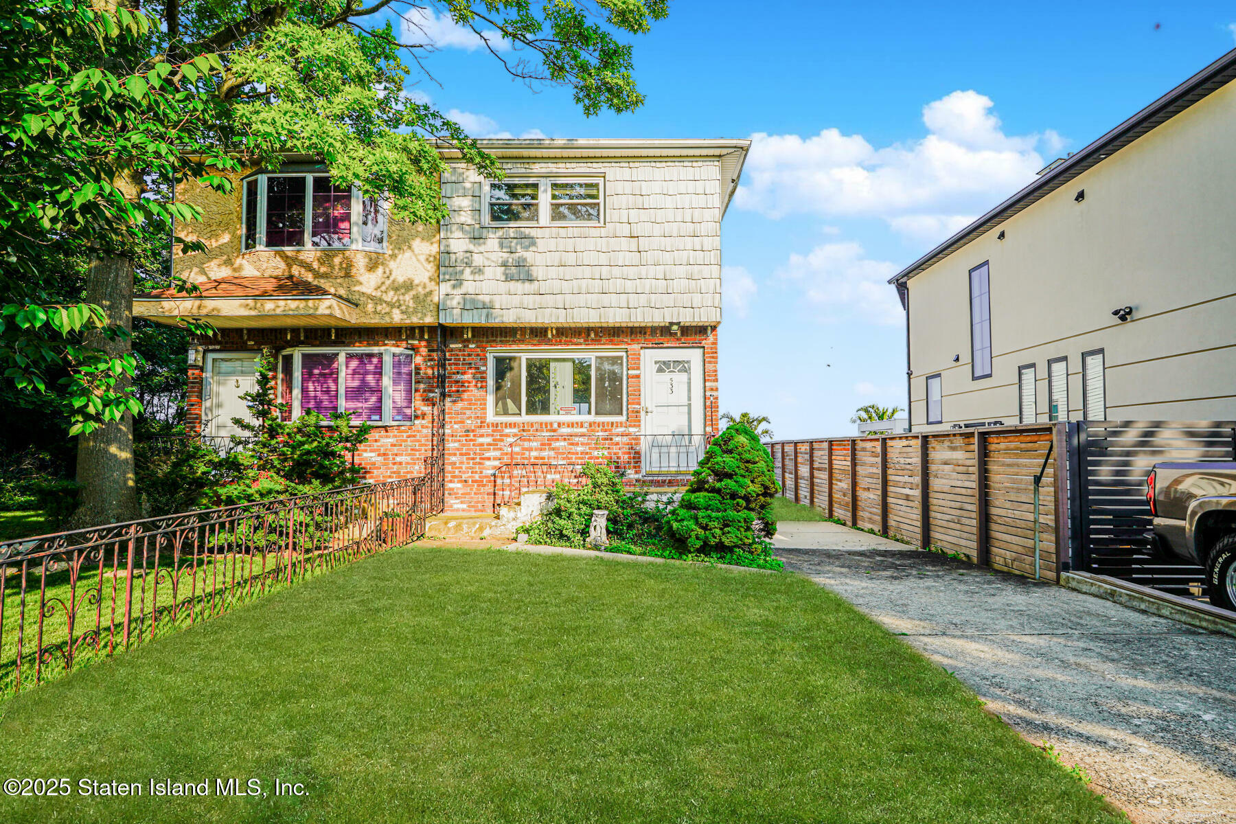 Property Photo: 533 Tennyson Drive NY 10312