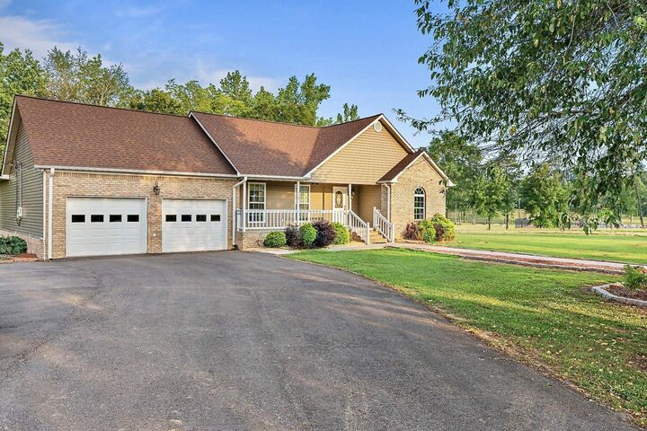 Property Photo:  159 Williams Rd  AL 35057 - CULLMAN