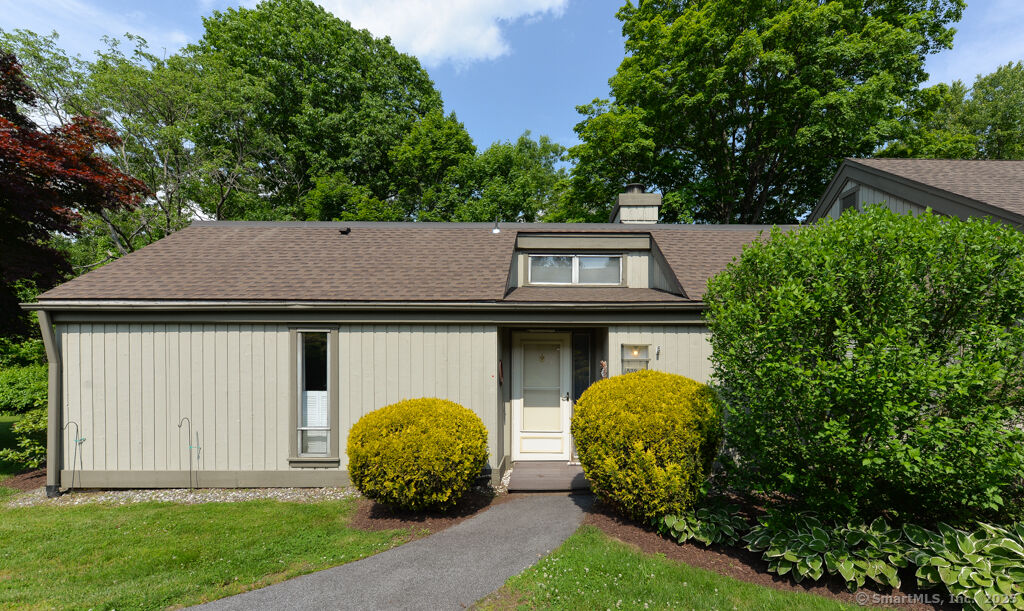 Property Photo:  572 Heritage Village A  CT 06488 