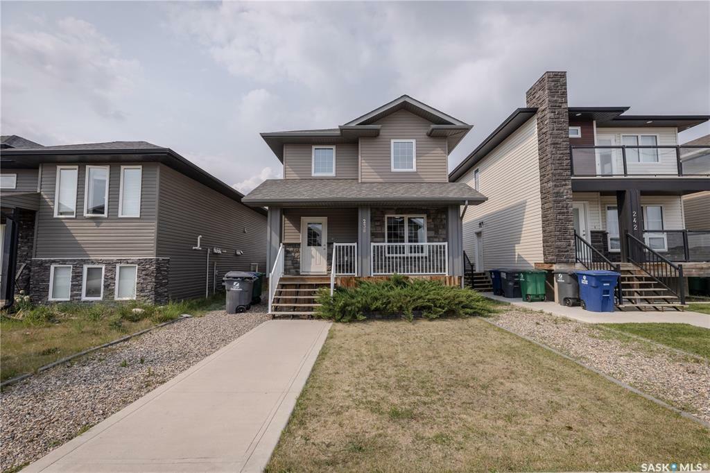 Photo de la propriété: 238 Kloppenburg Way SK S7W 0N6