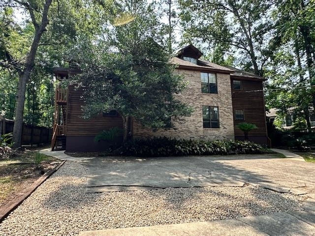 Property Photo: 1233 Cross Creek Circle - FL 32301