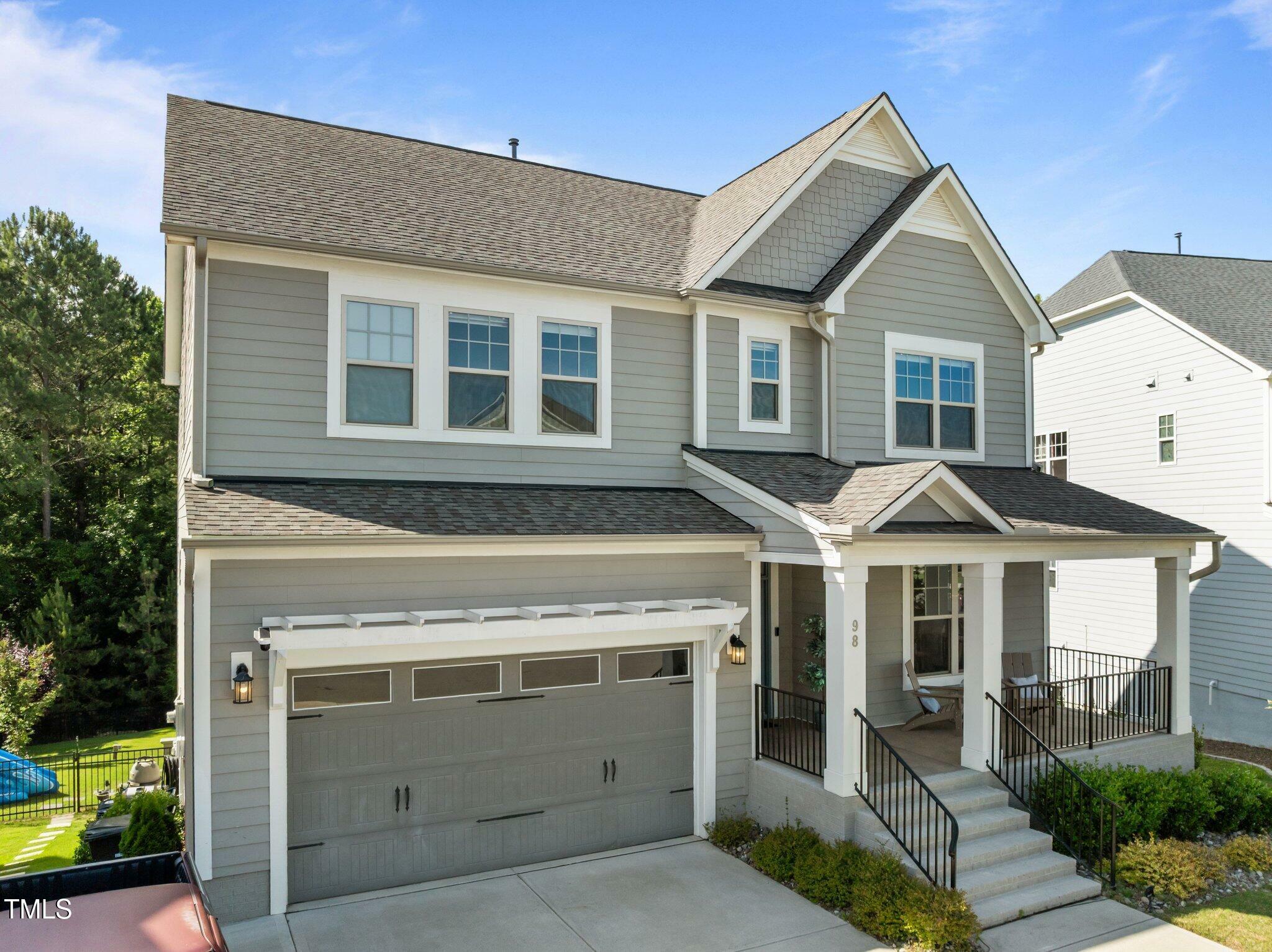 Property Photo: 98 Stone Bridge Crossing 98 NC 27517