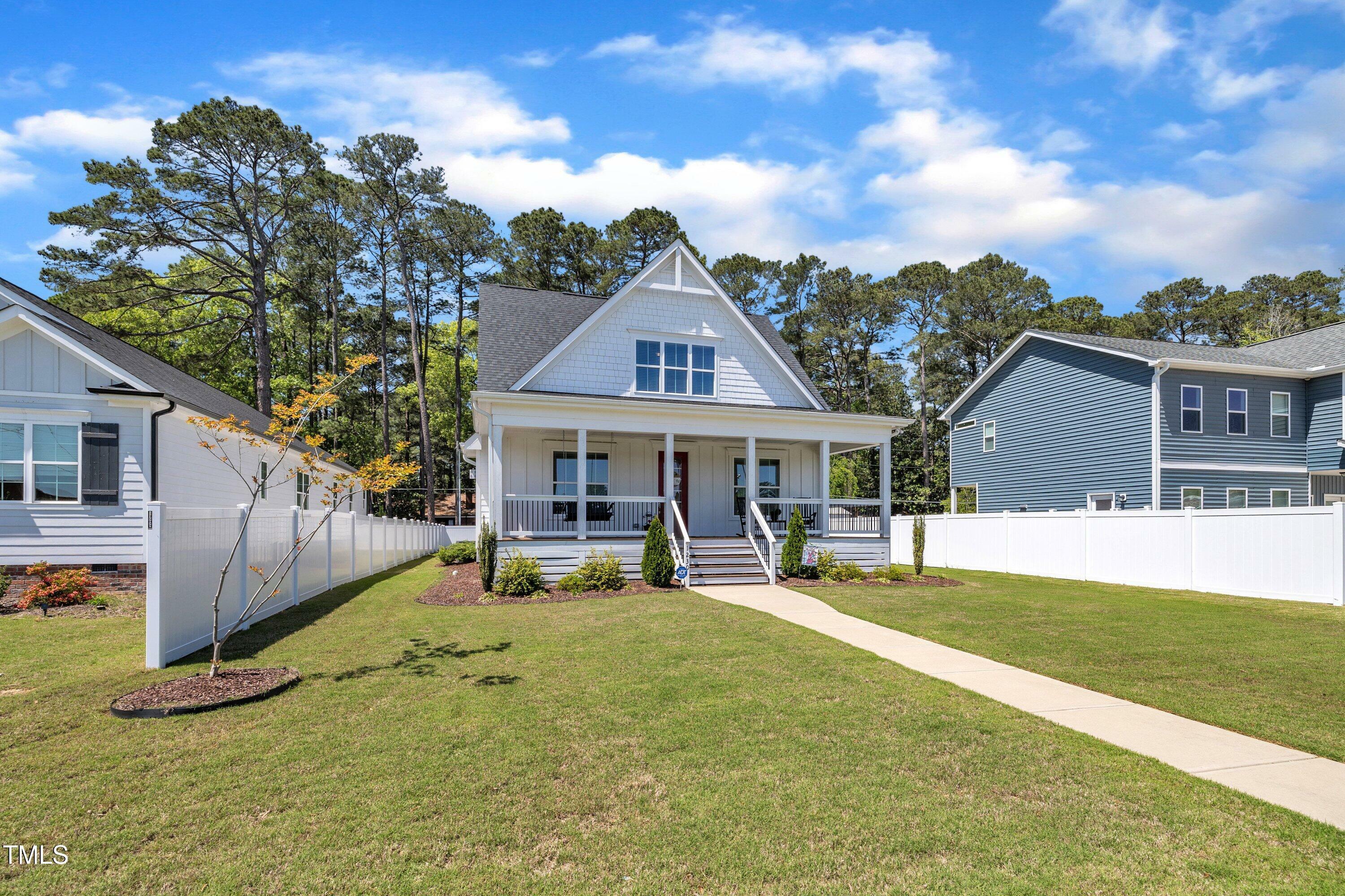 Property Photo: 1230 S 2nd Street NC 27577