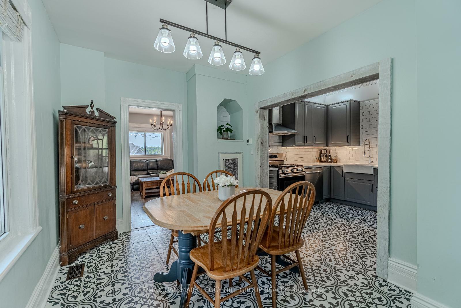 Property Photo: 1046 Harbourview Drive ON L4R 5J4