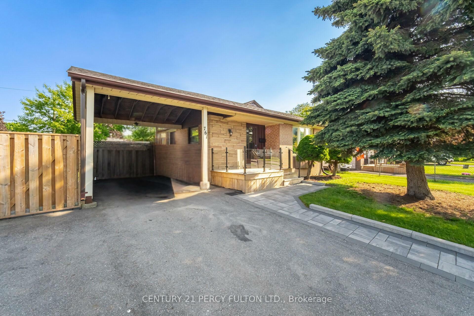 Property Photo: 761 Krosno Boulevard ON L1W 1G5