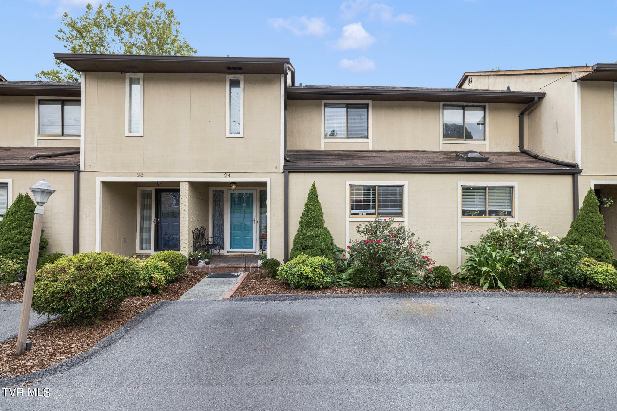 Property Photo: 605 Redstone Dr 24 TN 37620