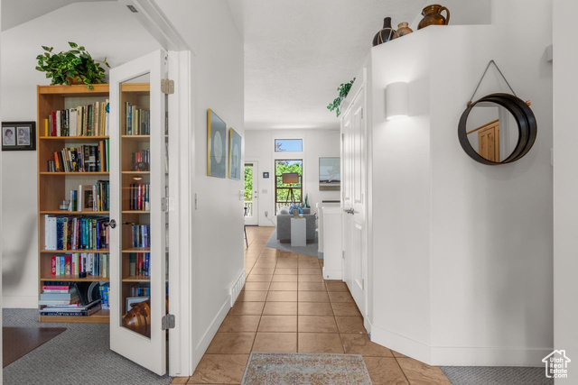 Property Photo: 2193 E Robie Hill Ln UT 84109