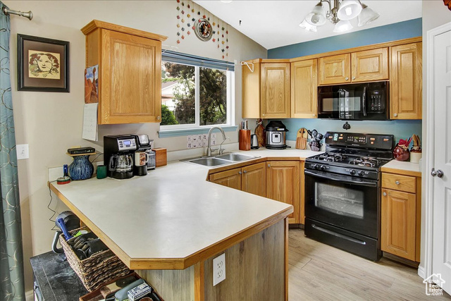 Property Photo: 1422 N Fowler Ave E UT 84404