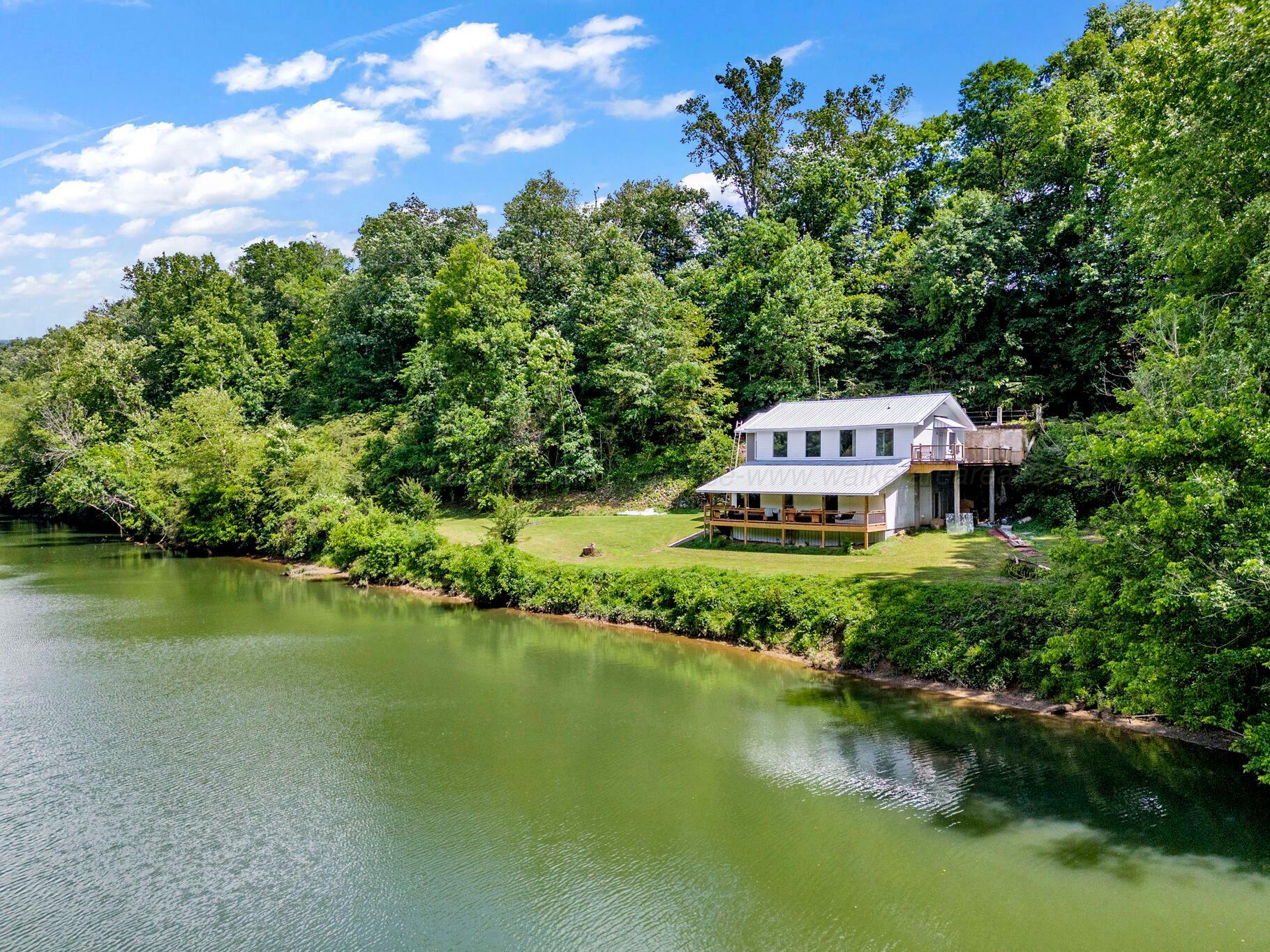 Property Photo: 399 Phillips Rd AL 35550