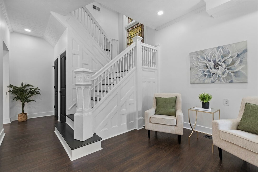 Property Photo: 1105 Portland PA 15206