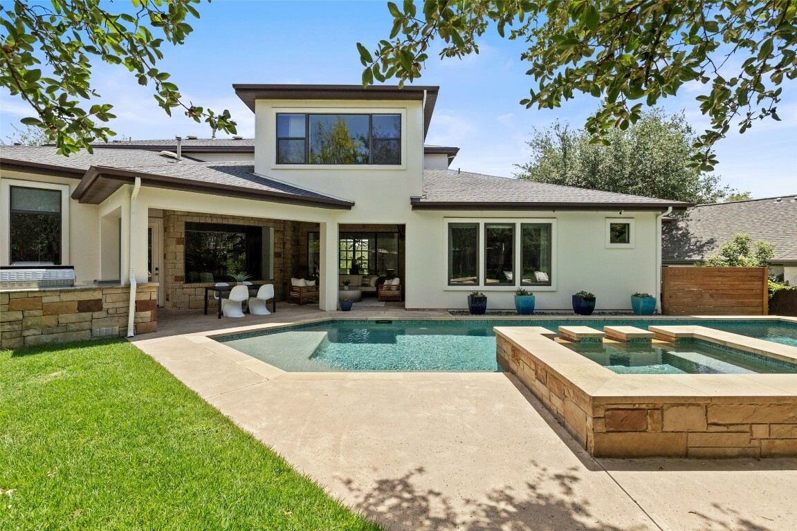 Property Photo: 3604 Shady Creek Cove TX 78746